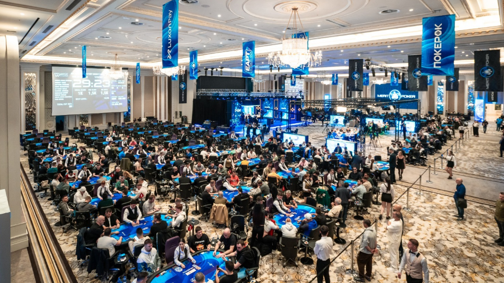 Sezonun erken döneminde büyük ilgi: EA Poker Tour Merit Park’ta başlıyor
