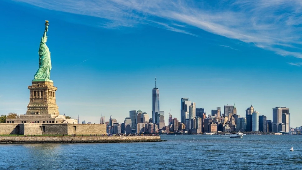 ABD’ye girişte sosyal medya geçmişi istenecek