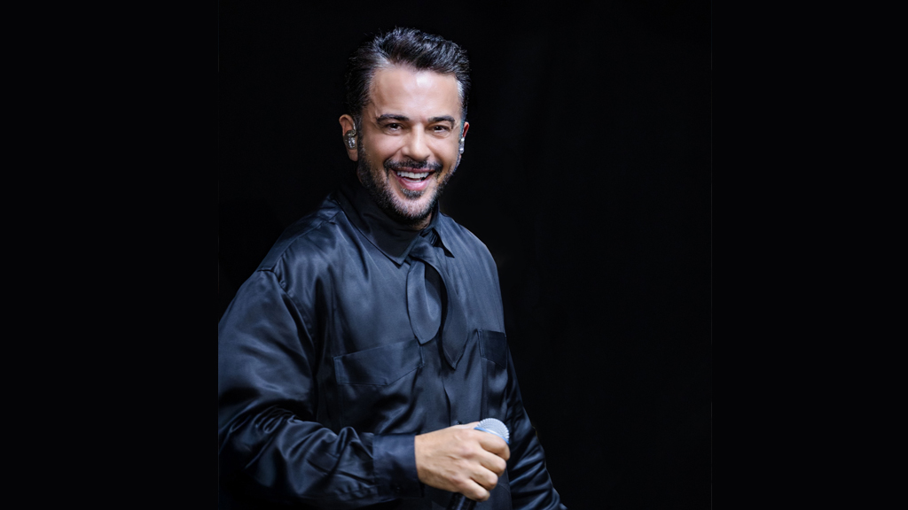 Aşkın ritmi Grand Pasha Girne'de Emre Altuğ'la atacak