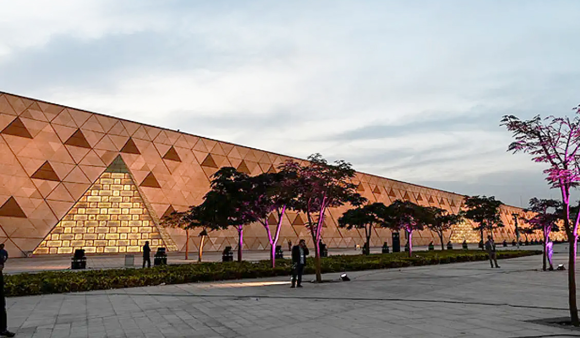 Mısır, dünyanın en büyük müzesini açmaya hazırlanıyor