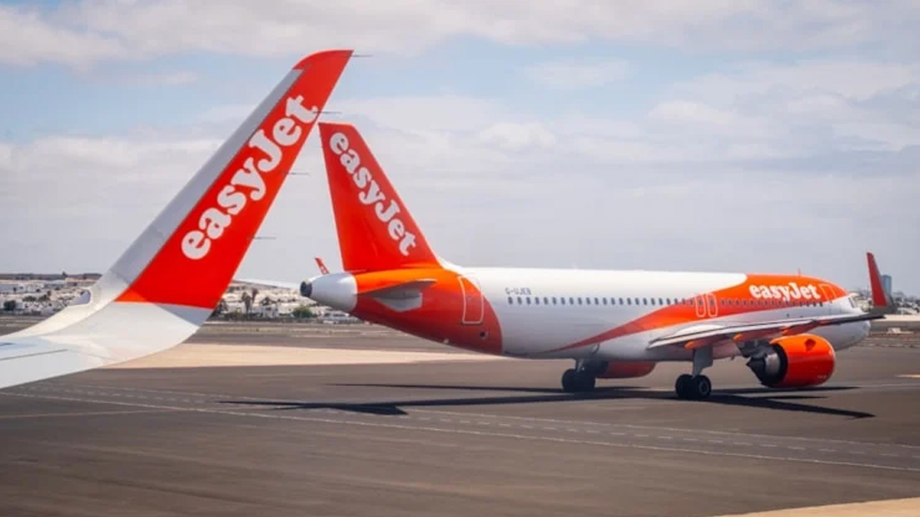 Fark edilince sefer iptal edildi: Kadının cenazesini yolcu uçağına bindirdiler