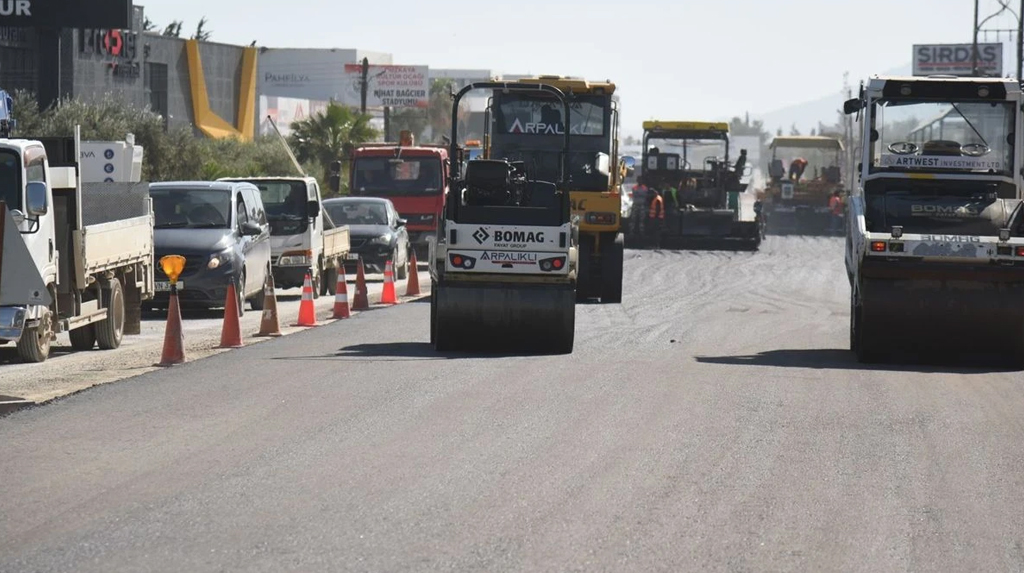 Ulaştırma Bakanı Erhan Arıklı: Çatalköy–Girne Yolu Planlanandan Önce Bitebilir
